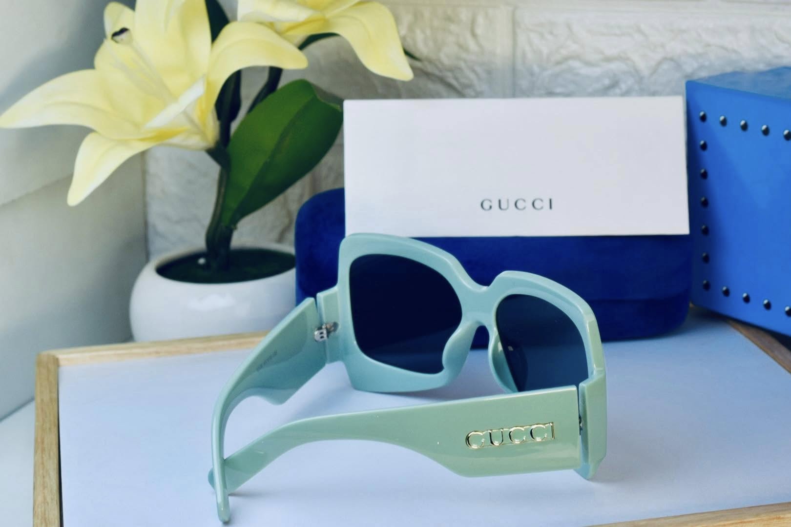 gucci oversize